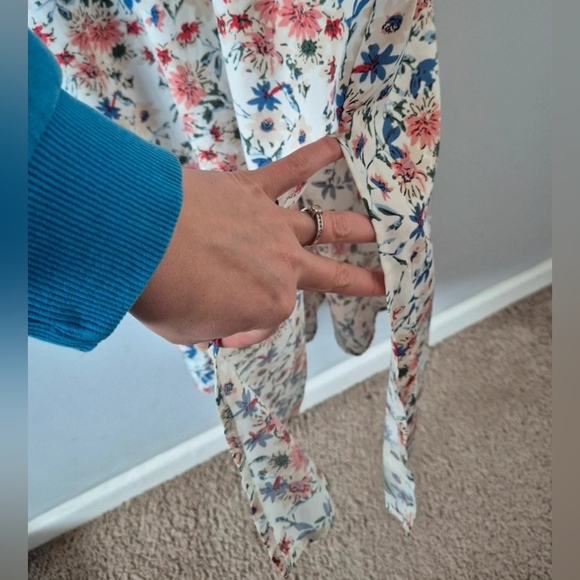 Floral Maxi Dress - Picture 5 of 7